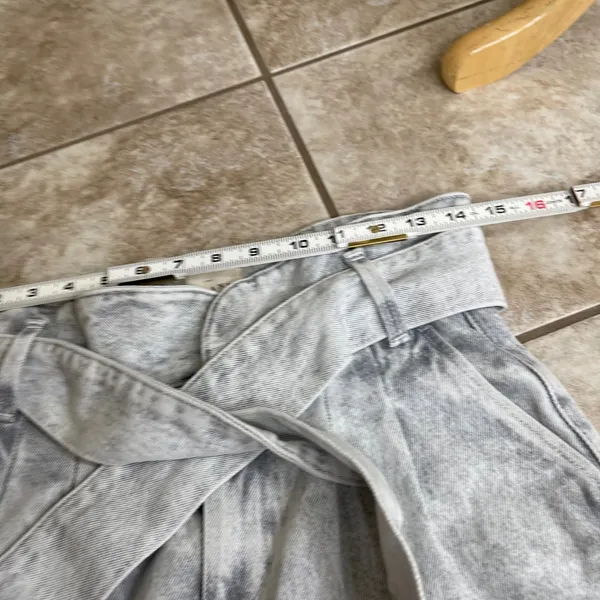 Sezane Austin Light Gray Wash Paperbag Waist Tapered Denim Pants Size 36 FR 4 US - Image 4