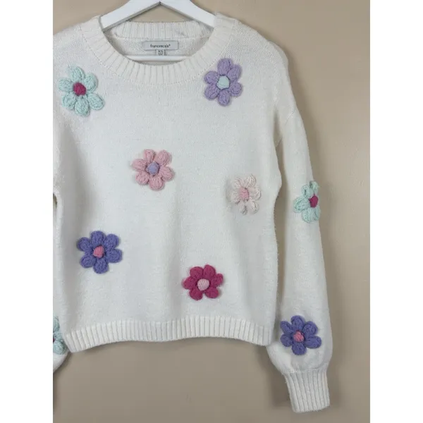 Francesca’s Sweater Size XS White Floral Crochet Flower Knit Pullover Crew Neck - Image 4
