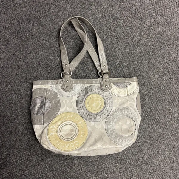Coach Carly Patchwork Tote Bag Metallic Silver Grey Jacquard 14569 Y2K - Image 4
