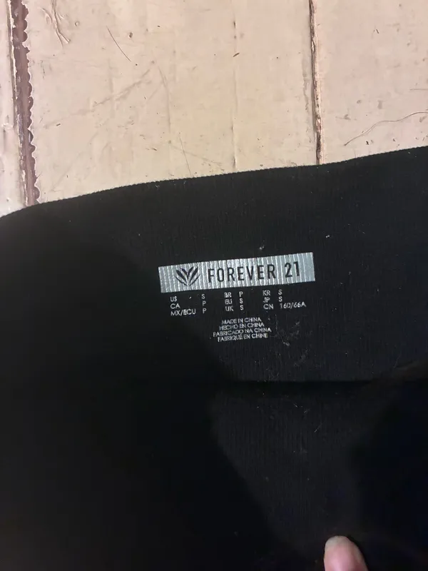 Classic Forever 21 Black High-Waisted Ribbed Leggings - Image 3
