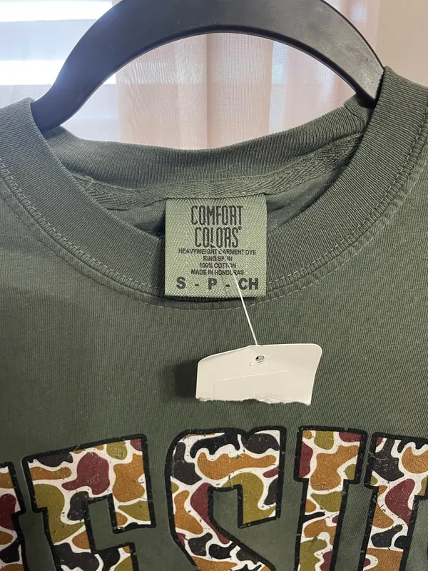 Comfort Colors Camo Jesus Tshirt - Image 3