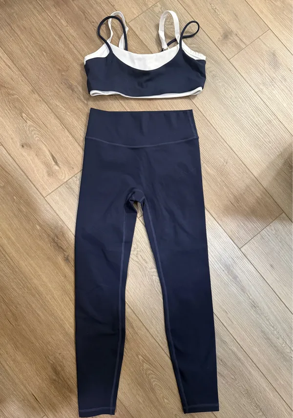 Form Layered Sports Bra and Core Leggings - Image 4
