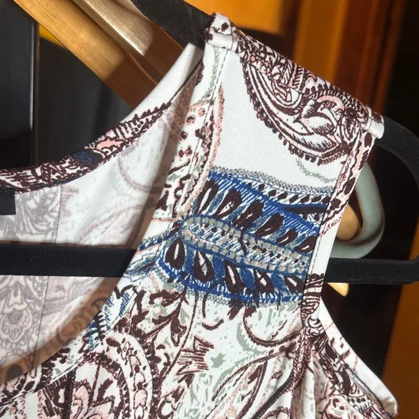 Sami & Jo Cold Shoulder Fit & Flare Paisley Midi Dress Size Small - Image 5