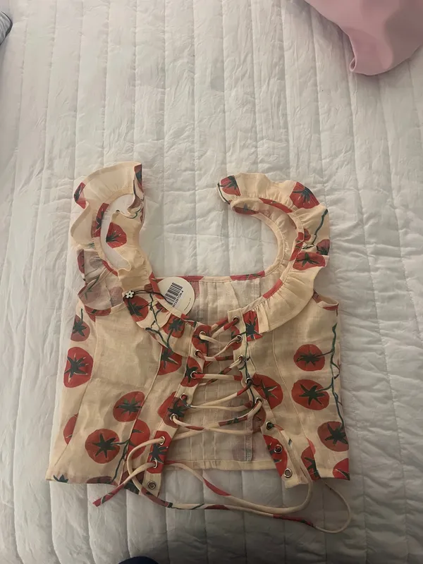 vrg girl tomato top - Image 2
