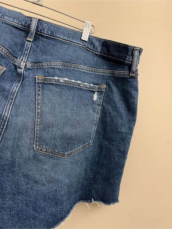Abercrombie Curve Love The 4” Mom Short High Rise Size 35 / 20 - Image 7