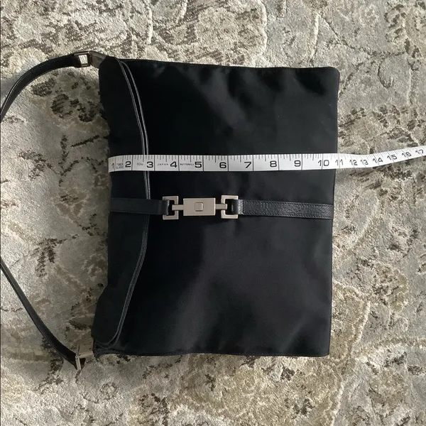 NICE GUCCI nylon bag 🌹🌹🌹 - Image 6