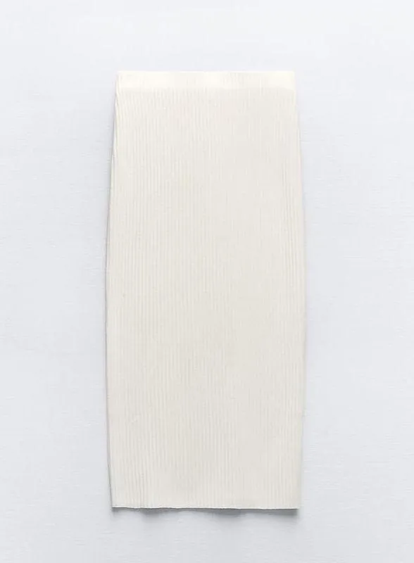NWT White BRUSHED RIBBED PENCIL SKIRT. Size Medium - Image 10