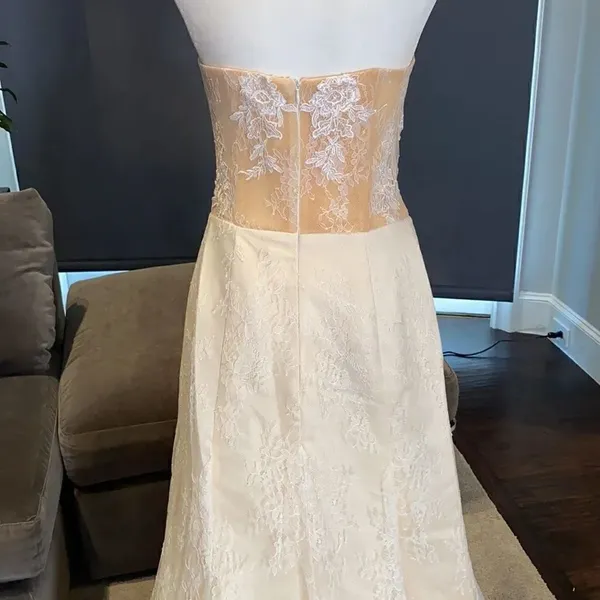 Women’s Strapless Formal Wedding Party Dress Size 4 &extra long train cape *READ - Image 5