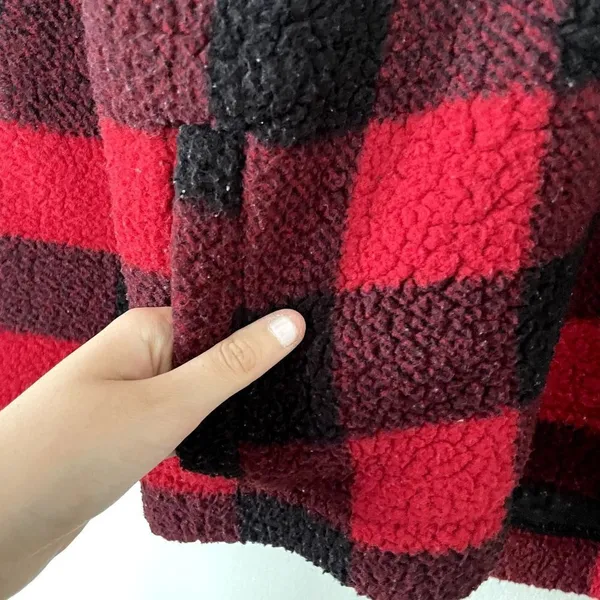 Old Navy red black checkered fleece pullover half zip‎ comfortable warm sweater - Image 5