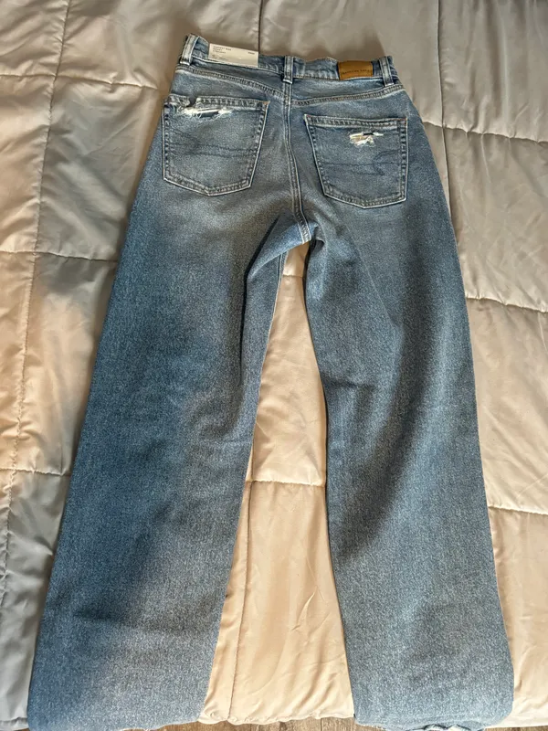 American Eagle Jeans - Image 2