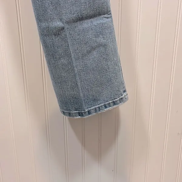 Vintage Tommy Hilfiger lightwash classic bootcut jeans - Image 6