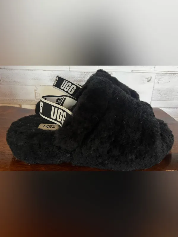 UGG Women's Fluff Yeah Slide Sandal in size 8 - Image 3