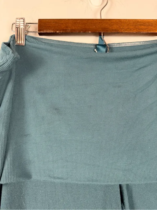 Skims blue green folded down flare pants size 2XL - Image 2