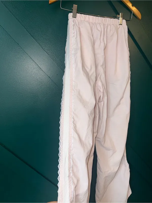 No Boundaries Lace Wiide Leg Side Stripe Track Pants Y2K Coquette Size XS - Image 4