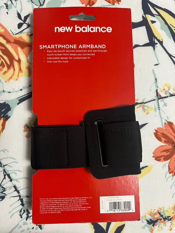 New Balance Smartphone Armband  - Image 2