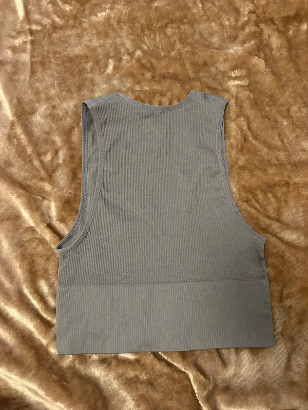 Urban Outfitters Crop Top Grey - Image 2