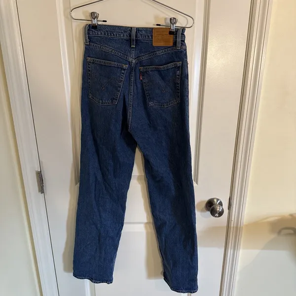 Levis Jeans Women Size 26 Blue Denim Ribcage Straight Ankle button Fly Premium - Image 3