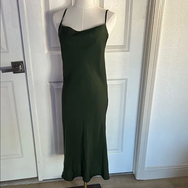 SUPESU Satin Midi Slip Dress Adjustable Spaghetti Strap, Green, Size XS, NWT - Image 4