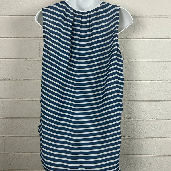 Anthropologie One September embroidered Top size M - Image 7