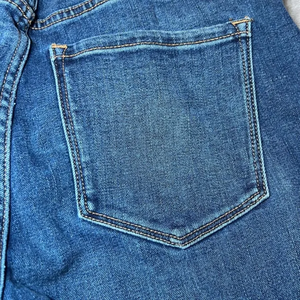 Old Navy Womens Size 6 Power Slim Straight Jeans Distressed Rips Blue Denim‎ - Image 13