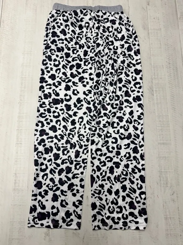 Leopard Print Women's Pajama Set - Image 7