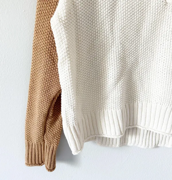 American Eagle Colorblock Knit Henley Long Sleeve Sweater Medium - Image 2
