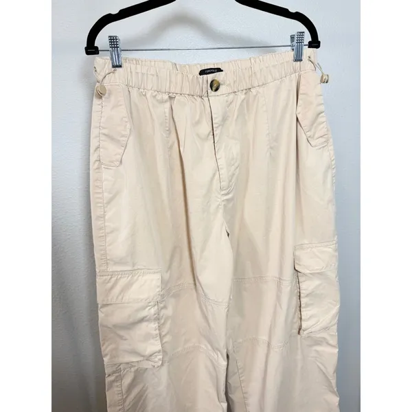 Forever 21‎ Cream Cargo Pants Wide Leg Drawstring Ankles Size Large - Image 3