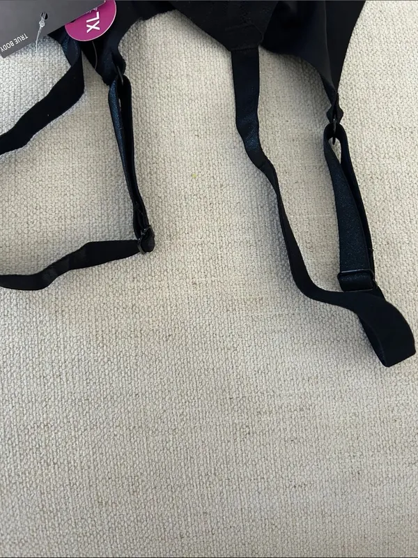True & Co Lace Triangle Bralette, Black, Size XL, NWT - Image 8