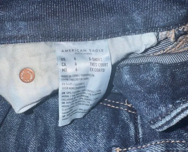 American Eagle Jeans - Image 2