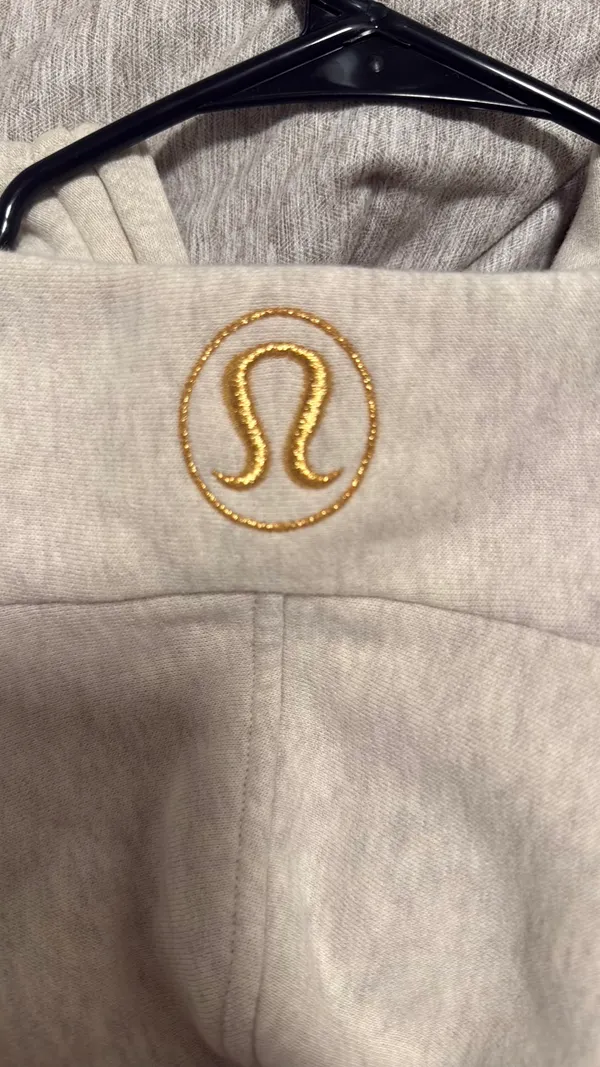 Lululemon Scuba Half-Zip - Image 4