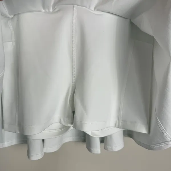 Beyond Yoga Spacedye High Waisted Circle Skirt White Skort SD5124 Womens Medium - Image 3