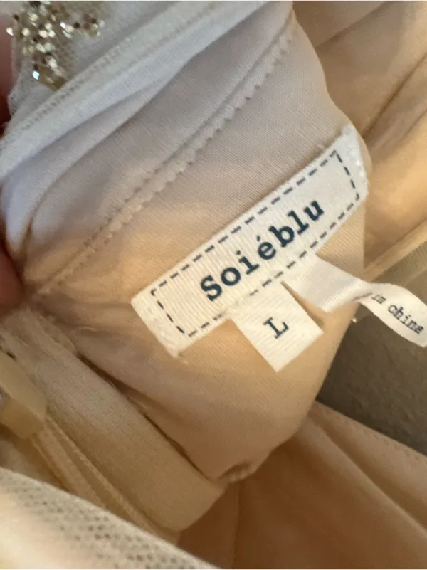 SOIEBLU Elegant Star Embellished Maxi‎ Dress - Image 8