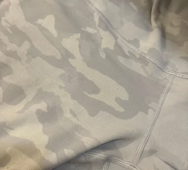 Lululemon Wunder Under Scalloped 23”size 12 - Image 6