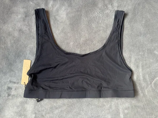 SKIMS Jelly Sheer Intimates Scoop Neck Bralette - Medium - Image 4