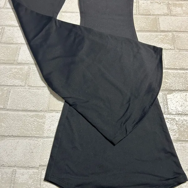 525 America Flare Pants Lounge Active Wear in Black Size Small - Image 3