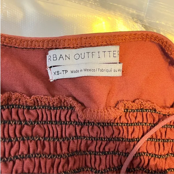 654 | Urban Outfitters Smocked Cropped Ruched Cami‎ Tank Top Pink Rust Womens XS - Image 5