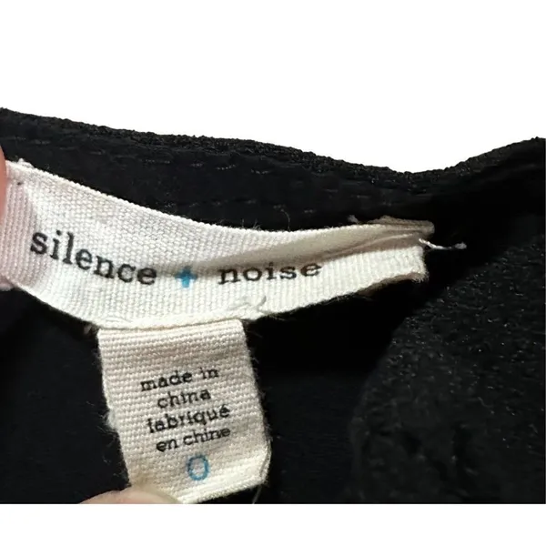 Silence‎ + Noise black deep v notch romper sz 0 - Image 5