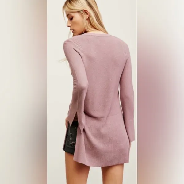Free People Mauve Crisscross Side Slit Long Bell‎ Sleeves Tunic Sweater Small - Image 3