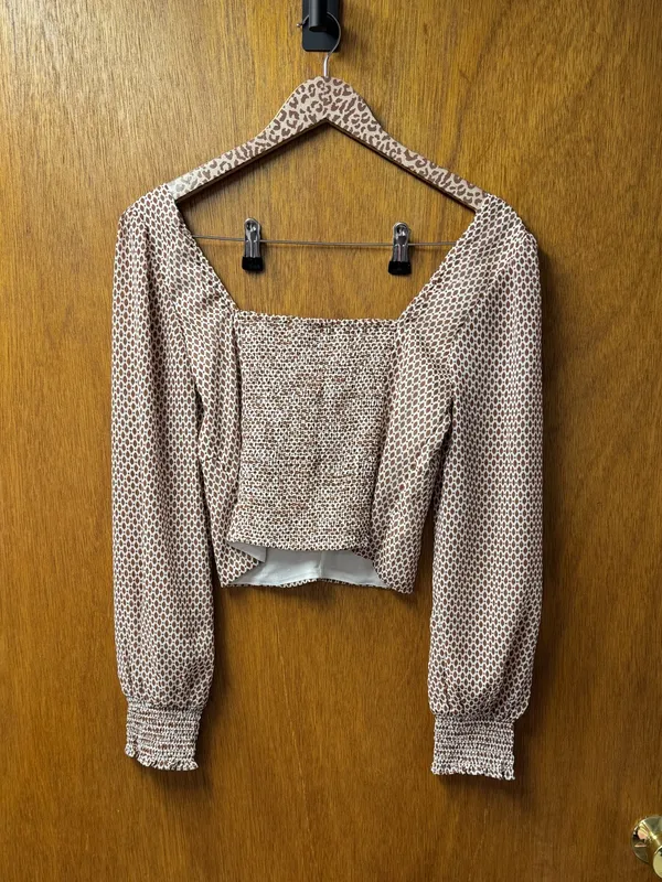 Abercrombie & Fitch A&F Long Puff Sleeve V-Neck Blouse Top Brown Medium NEW NWT - Image 11