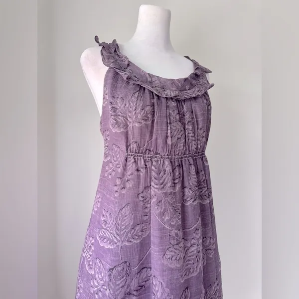 Vintage ‘90s Max Studio 100% Silk Purple Leaf Print Ruffled Sleeveless Dress - Image 5