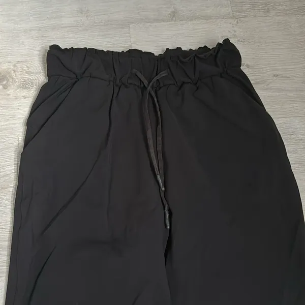 Lululemon Keep Moving Jogger - Image 4
