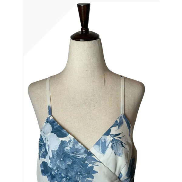 Lulus Elegantly Inclined Wrap Dress Women XL Blue‎ Cream Floral Print Maxi Boho - Image 4