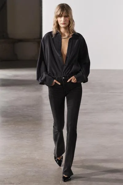 ZARA Mid-Rise Bootcut Jeans - Image 3