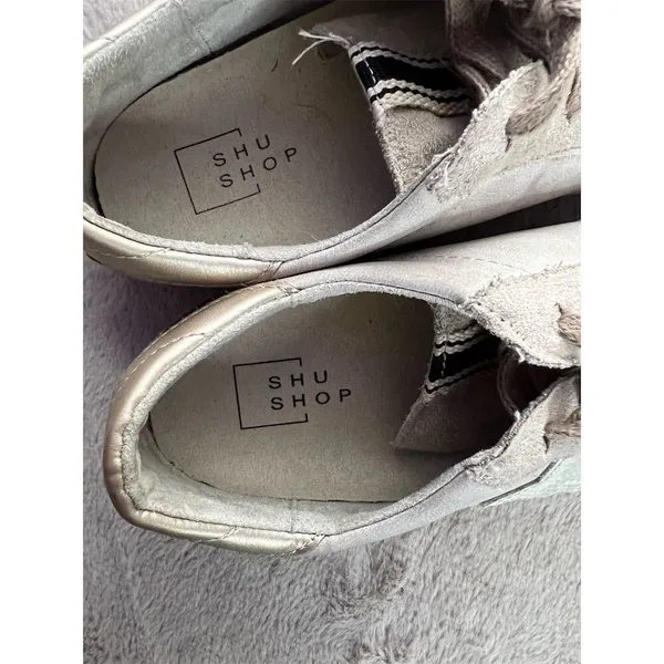 Shu Shop Women's Gray Suede Sneakers Size 7.5 Casual Lace Up - Image 8