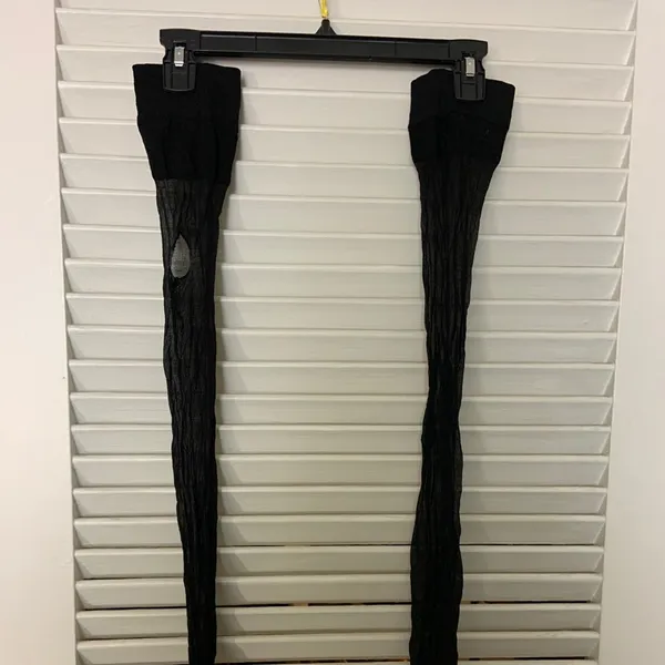 Black sheer thigh high panty hose - Image 3