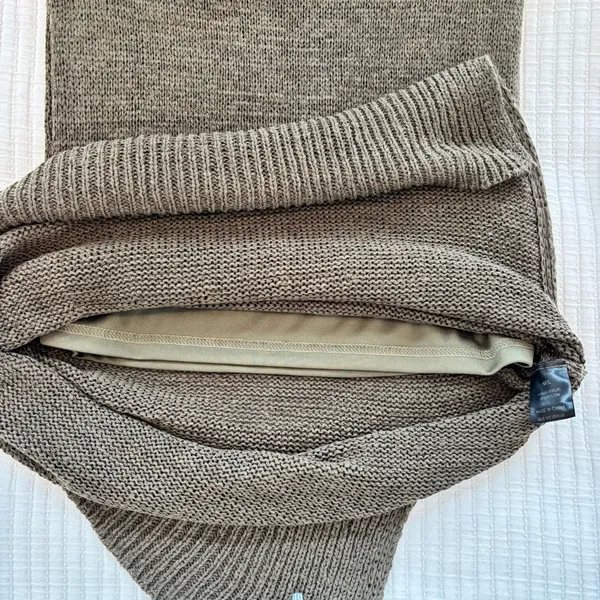 The Nines Boutique Olive Green Chunky Knit Midi Skirt Side Slit Women's Size M/L - Image 7