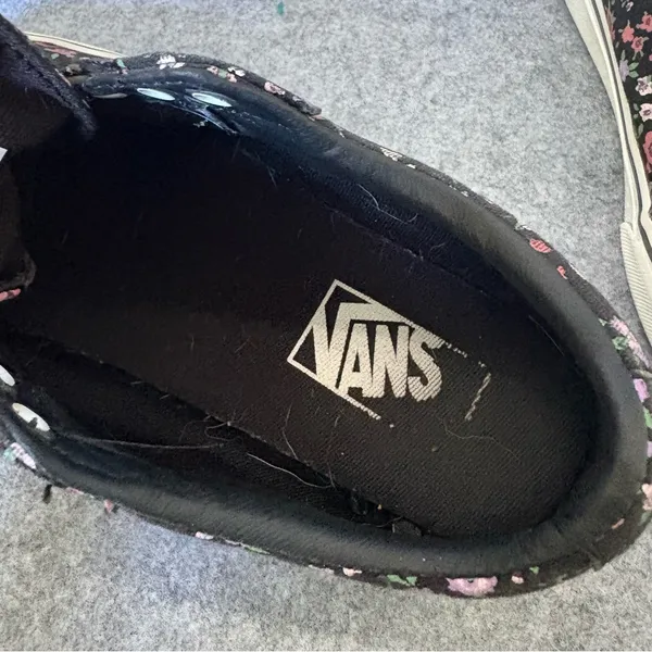 Vans Ward lo sneaker black floral print size 7 women - Image 8