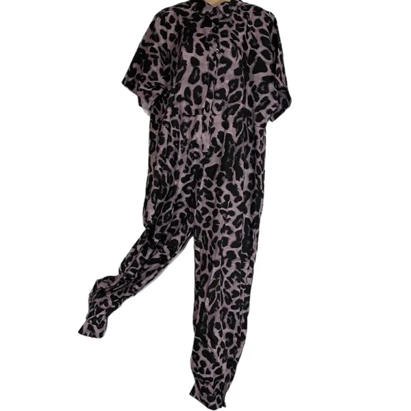Elegant Black and Pink Leopard Jumpsuit Size XXL - Image 2