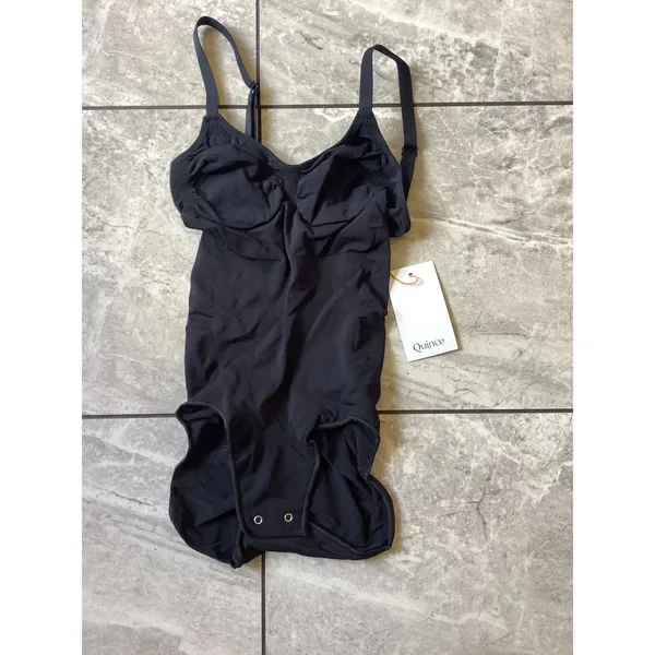 Quince Black Seamless Sculpting Bodysuit Shapewear Womens Size Small NWT - Image 3