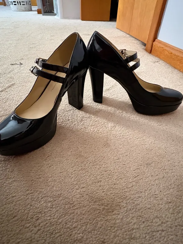 Jessica Simpson Platform Heels - Image 4